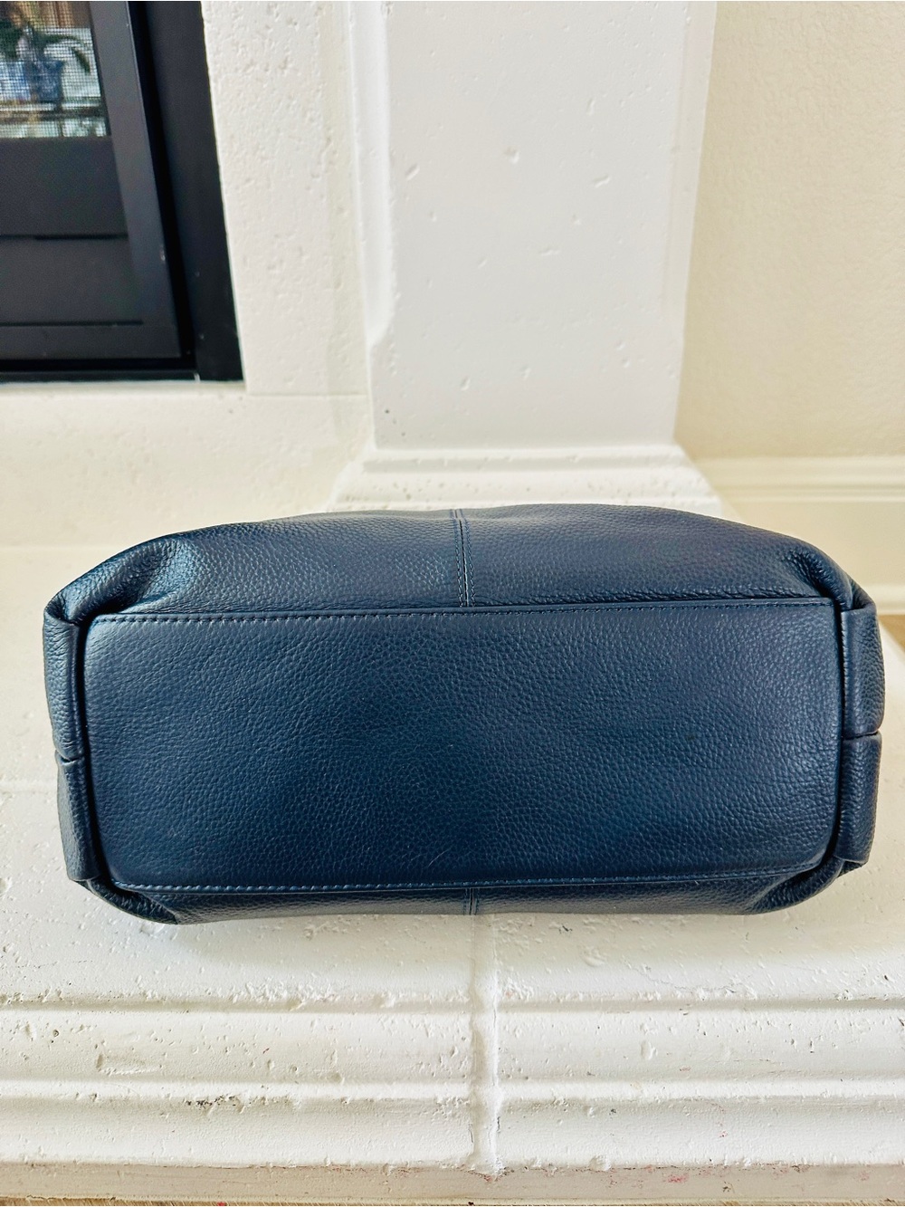 Iswee Textured Navy Genuine Leather Tote with Wrapped Top Handle - Picture 11 of 13